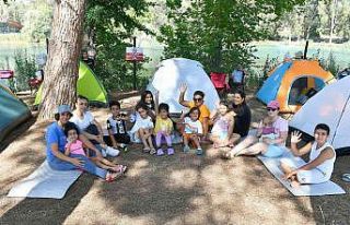 Tarsus Gençlik Kampı’nda çadır kampı etkinliği