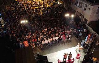 Tarsus’ta ’Tiyatro Akşamları’ sürüyor