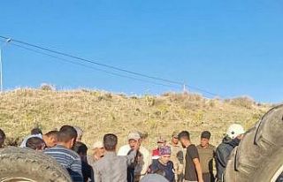 Traktör takla attı: 1 yaralı