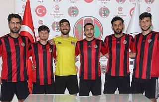 Turgutluspor yeni transferleriyle sezona iddialı...