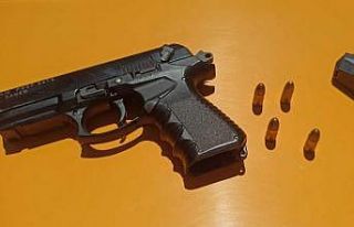 Uyuşturucu taciri 5 kişi tutuklandı