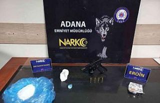 Uyuşturucu zanlısı kovalamaca sonrası yakalandı