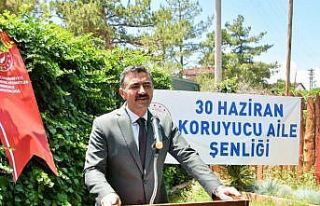 Vali Tekbıyıkoğlu: "Koruyucu aileler, vicdan...