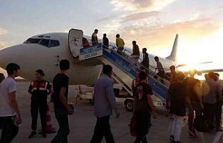 Van’da 408 düzensiz göçmen ülkelerine geri gönderiliyor