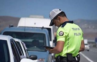 Yaklaşan bayram öncesi trafik tedbirleri arttırıldı