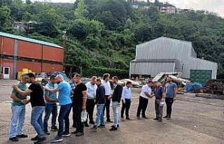 Yeşil, Gelik’te madenciyle bayramlaştı