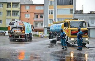 Yıldırım Belediyesi kurban kesim alanlarını temizledi