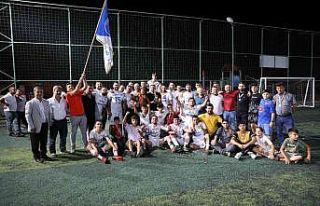Yörükyenicesi Nejat Biyediç futbol turnuvası şampiyonu...