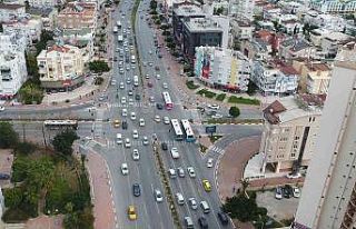 Yüzde yüz yerli sistemle Antalya’nın kavşakları...