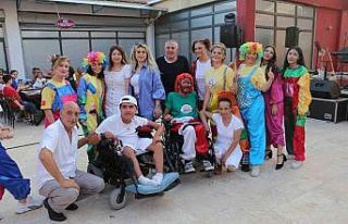 Yüzlerce çocuk bayram öncesi gönüllerince eğlendi