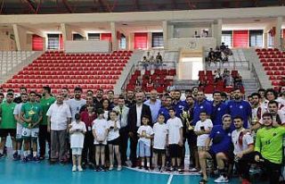 2. Ulusal Yunus Emre Hentbol Turnuvası sona erdi