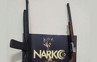 393 adet reçeteye tabii sentetik hap yakalanan 1...