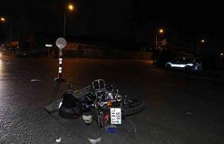 Adana’da cipe çarpan motosiklet sürücüsü öldü