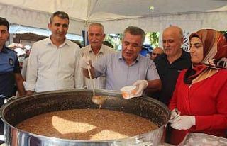 Adıyaman’da 5 bin kişilik aşure ikramı