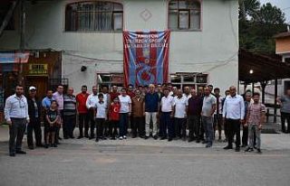 AK Parti Düzce’de merkeze bağlı köyleri geziyor