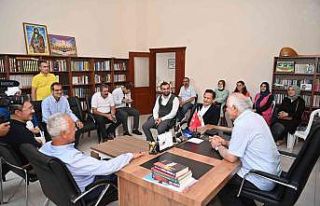 AK Parti milletvekilleri Tuzla’da esnaf ziyaretinde...