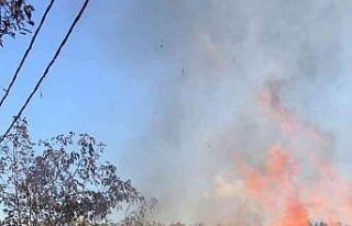 Alevlere teslim olan ahşap ev küle döndü