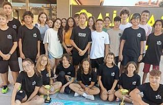 Analig yüzme Türkiye finallerinde Denizli karması...