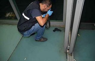 Antalya’da silahlı kavga: 1’i ağır 3 yaralı