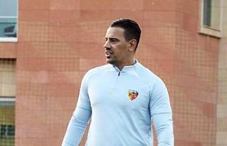 Atan: "Güçlü bir oyun vaat ediyorum"