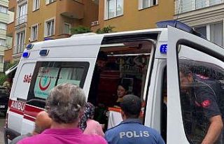 Ataşehir’de kuşlarını kurtarmak isteyen vatandaş...