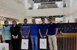 AVM’den YKS’de dereceye girenlere eğlence