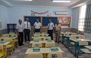 Aydın’da ders kitapları öğrencileri bekliyor