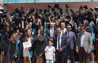 Ayvalık fidanlarının burs bedelleri 600 Türk Lirası...