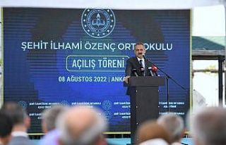 Bakan Özer: “614 bin öğretmenimizin uzman ve...