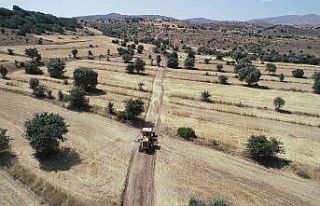 Başakpınar’a 10 kilometrelik yeni tarım yolu