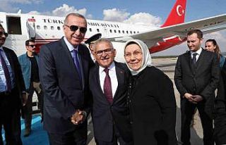 Başkan Büyükkılıç: "AK Parti aydınlığa...