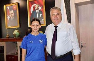 Başkan Çerçi’den Türkiye Şampiyonu judocuya...