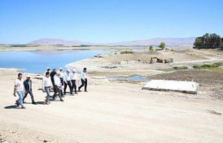 Başkan Güder’e bir tebrik de Milletvekili Çakır’dan