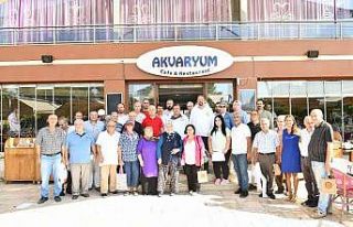 Başkan Gümrükçü, arıcılarla bir araya geldi