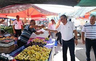 Başkan Toplaloğlu’ndan aşure ikramı