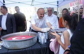 Batman’da 2 bin 500 aşure dağıtıldı