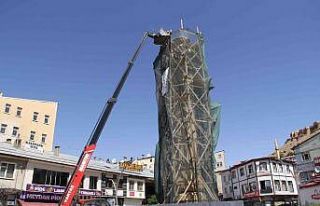 Bayburt’un simgelerinden Tarihi Saat Kulesinin restorasyonu...