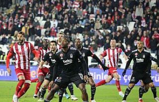 Beşiktaş ile Sivasspor 33. randevuda