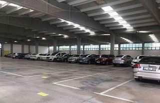 Bilecik’te ’Dolu’ uyarısı sonrası otopark...