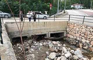 Bilecik’te selin ardından temizlenmeyen Dalakdere...