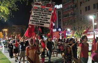 Binlerce kişi fener alayında buluştu