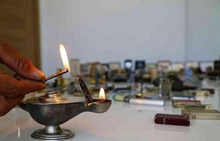 Bir milyon değerindeki çakmak koleksiyonu görenleri...