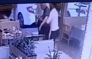 Boğazına yiyecek kaçan müşterisini garson heimlich...