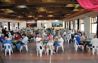 Briç severler Eğirdir’de buluştu