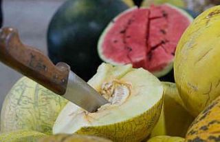 Bunaltıcı sıcaklar sulu meyvelere yöneltti