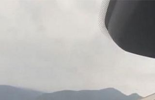 Bursa’da mobilya dükkanı alev alev yandı