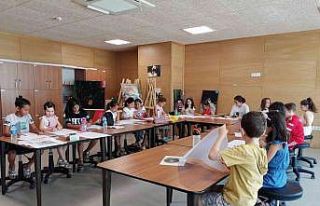 Büyükşehir çocukları sanat ile buluşturuyor