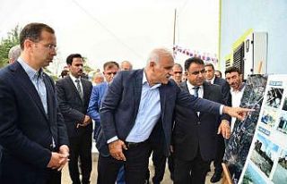 Büyükşehirden 32 mahalleye sağlıklı su sağlayan...