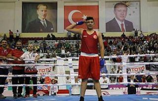 Büyükşehir’in boksörü Demirceylan Avrupa Şampiyonu...