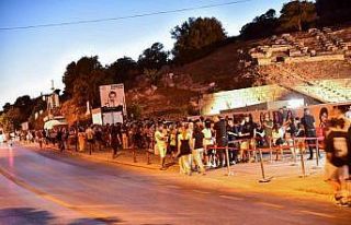 Çakal ve Reckol hayranları Bodrum Antik’e sığmadı